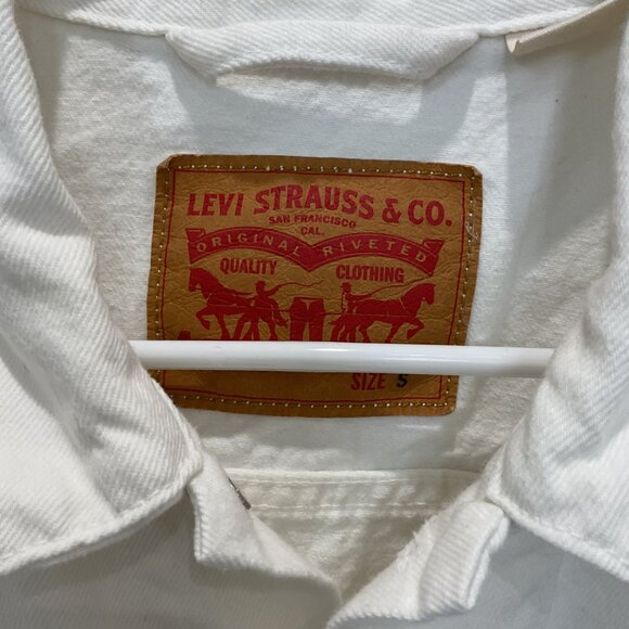 Men's Levis NWOT White Denim Jacket Small - Picture 2 of 3